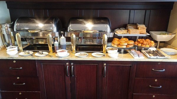 Sheraton Herndon Dulles Airport Club Lounge Breakfast