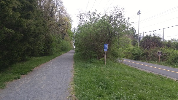 Washington and Old Dominion Trail Pet Friendly Walking Trail