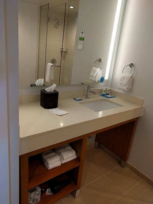 Hyatt House Virginia Beach Bathroom 1