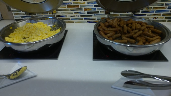 Hyatt House Virginia Beach breakfast