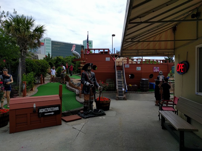 Pirate's Paradise Mini Golf