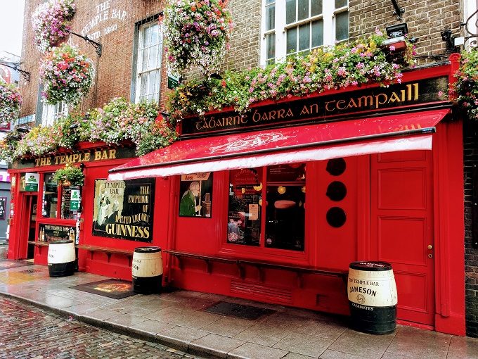 The Temple Bar pub, Dublin