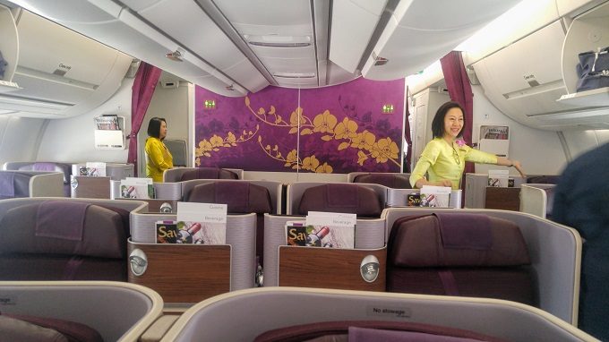 Thai Airways MEL-BKK business class cabin