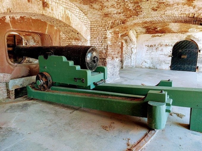 42-Pounder iron cannon