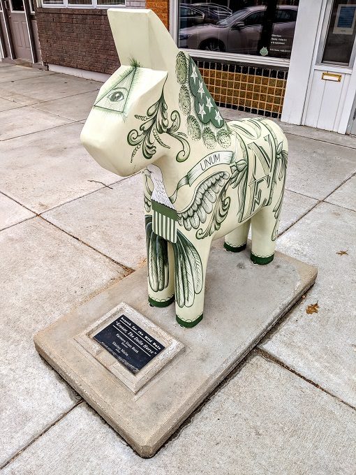 Lindsborg, Kansas 26) Kronor, The Dolla Horse