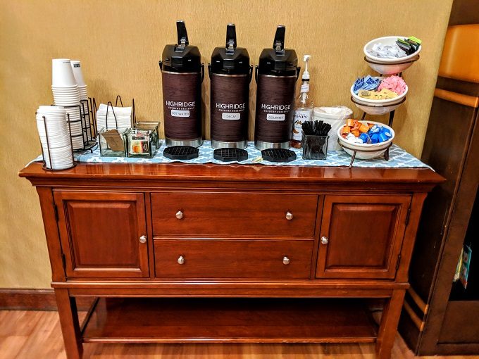 Country Inn & Suites London, Kentucky - 24-7 coffee station