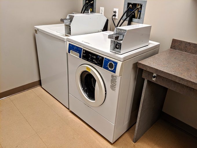 Hyatt House Shelton, Connecticut - Guest laundry - washing machines