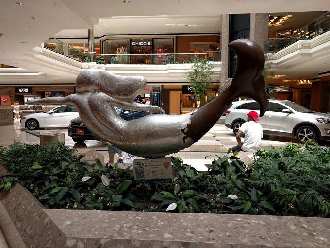 MacArthur Center mermaid