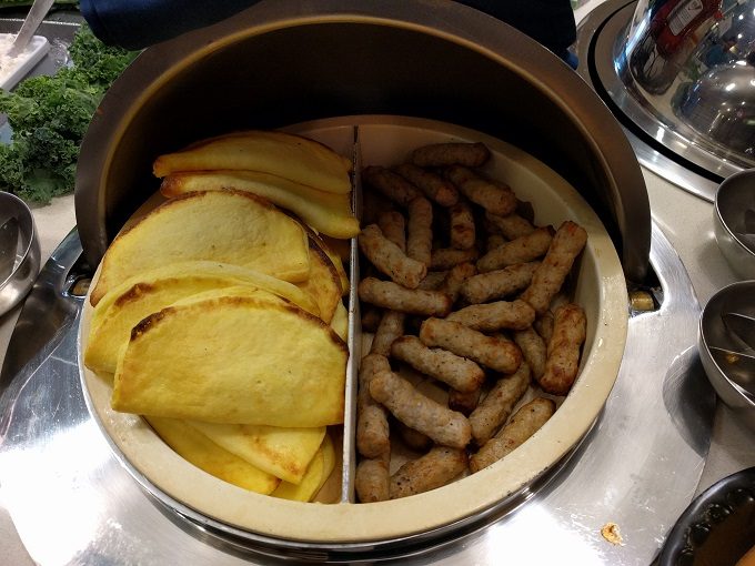Staybridge Suites Herndon Dulles breakfast - egg and cheese omelettes and pork sausages