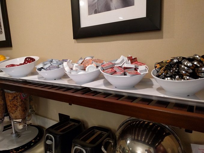 Staybridge Suites Herndon Dulles breakfast - fresh fruit and jams