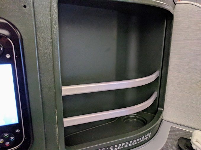 EVA Air TPE-JFK business class additional storage behind left of seat