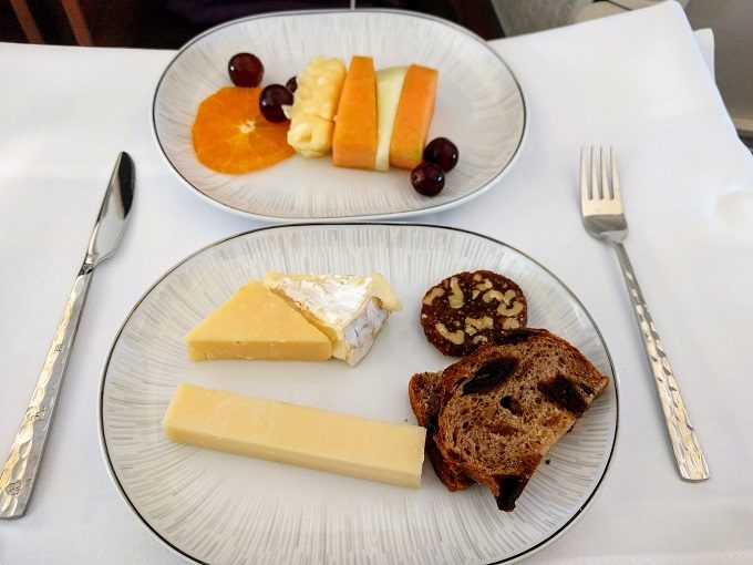Thai Airways MEL-BKK - cheese plate & fruit plate