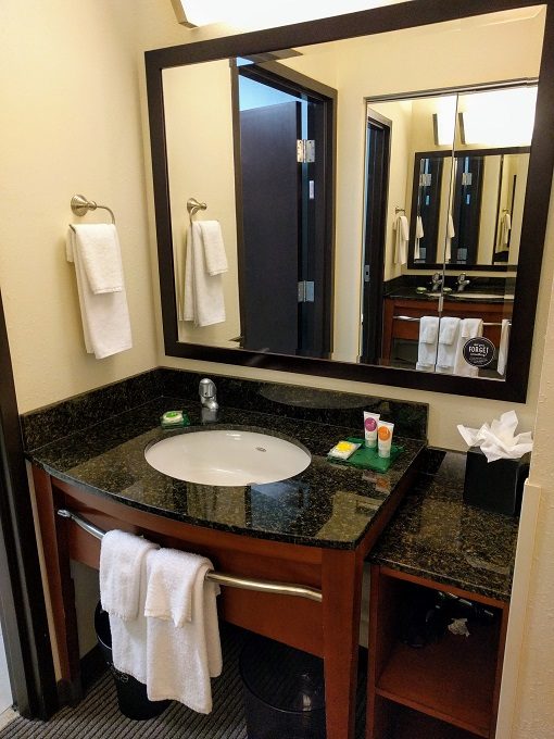 Hyatt Place Charleston Airport-Convention Center Sink and vanity