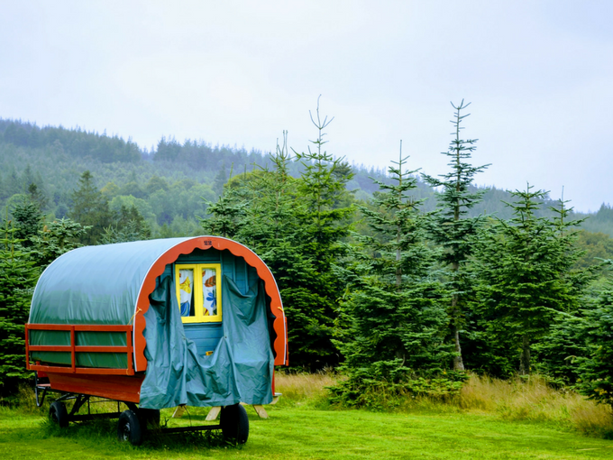 The horse caravan in Ireland we booked on Airbnb