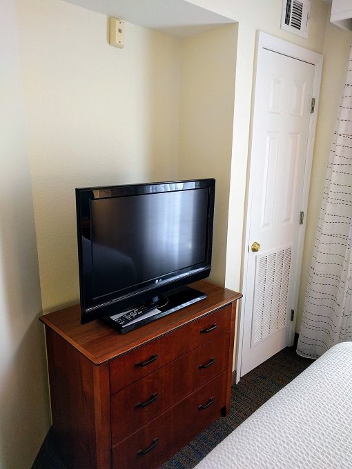 Residence Inn Huntsville, Alabama - TV in bedroom