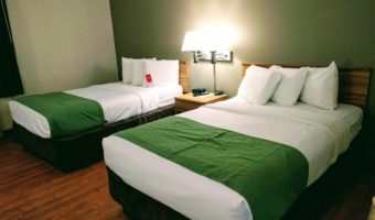 Econo Lodge Arena Wilkes-Barre PA - Two double beds