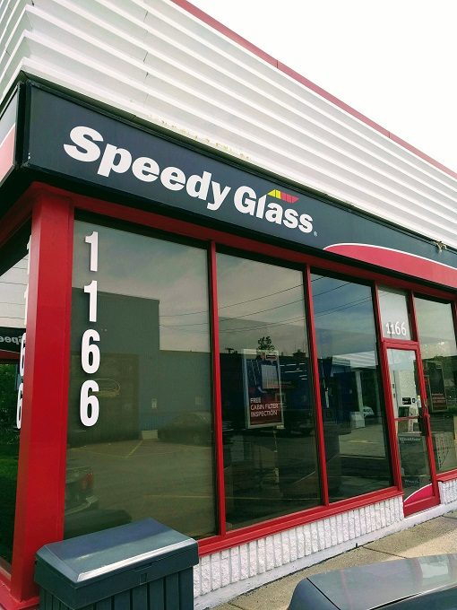 Speedy Glass on Heron Road, Ottawa