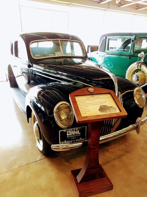 1939 Ford De Luxe Coupe