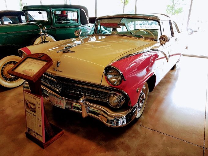 1955 Ford Fairlane Crown Victoria Glasstop