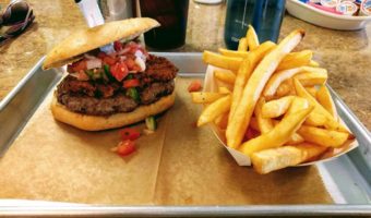 Al's Hamburger Shop, Green Bay - Fiesta burger