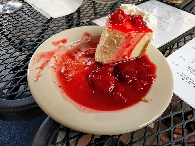 Arbuckles Eatery & Pub, Stevens Point WI - Strawberry cheesecake