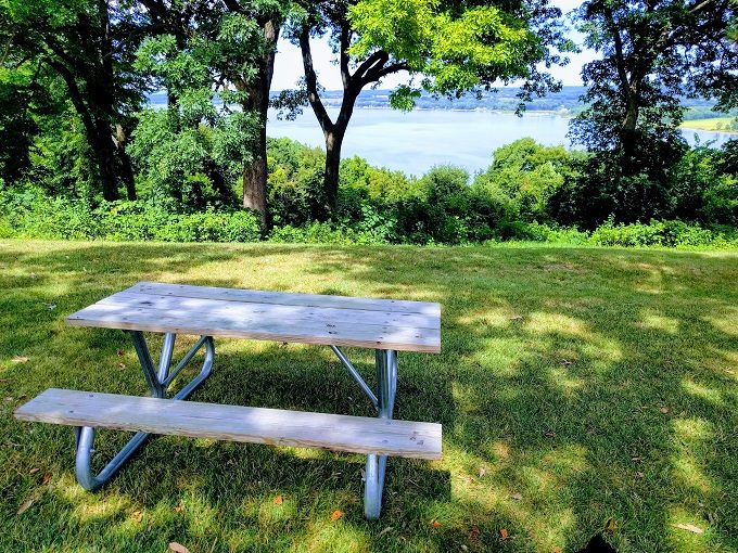 Picnic table on Grand View Drive