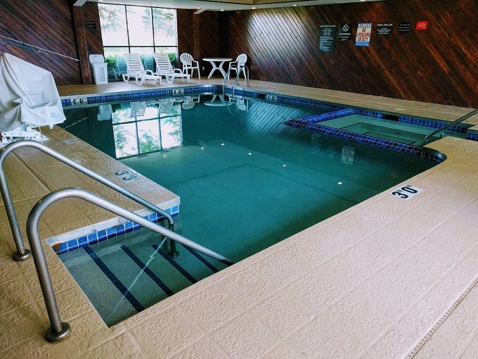 Super 8 Wausau, Wisconsin - Swimming pool & whirlpool