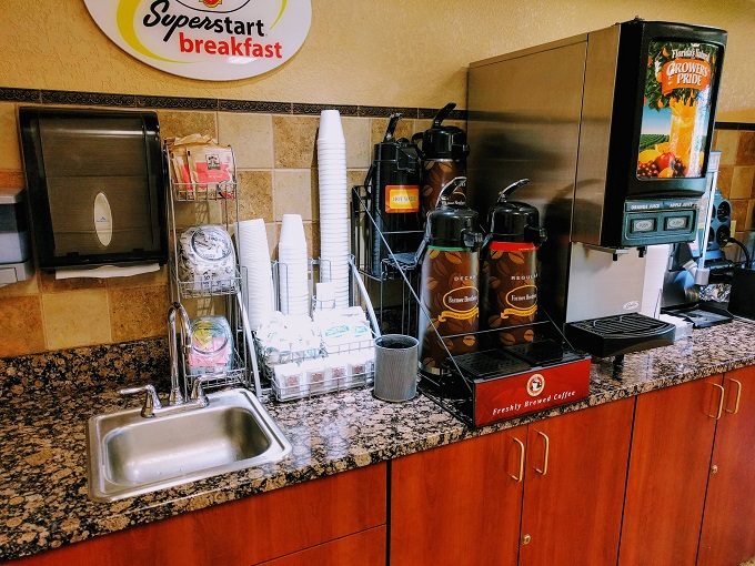 Super 8 Wausau, Wisconsin breakfast - Coffee station & juice machine