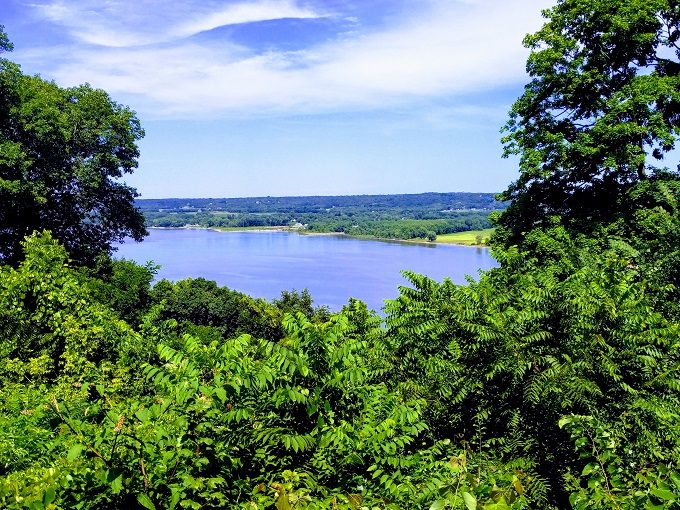 View of Peoria Lake from Grand View Drive