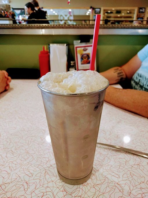 2Toots Train Whistle Grill, Naperville IL - Root beer float