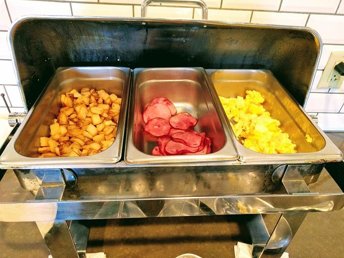 Country Inn & Suites Manteno IL breakfast - Hot options 2