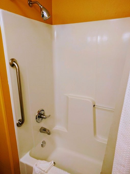 TownePlace Suites Chicago Naperville, Illinois - Bathtub with shower in bathroom 2