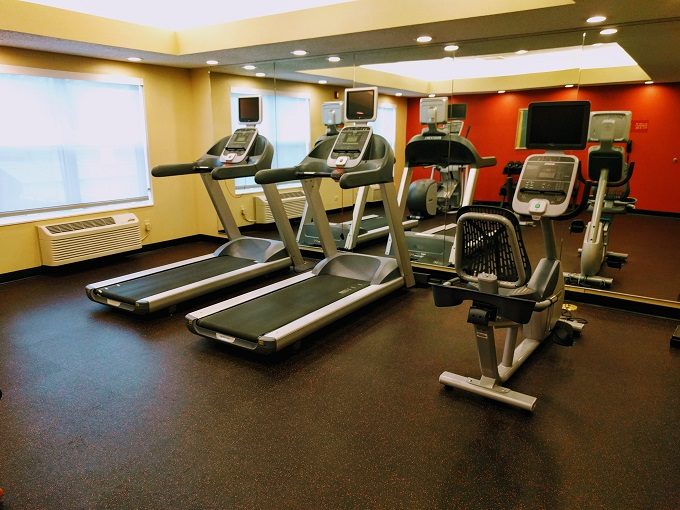 TownePlace Suites Chicago Naperville, Illinois - Fitness room 1
