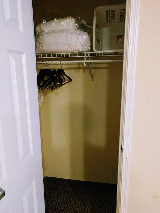 Candlewood Suites Springfield IL - Closet