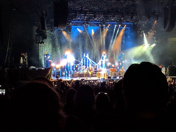 Counting Crows live in Virginia Beach