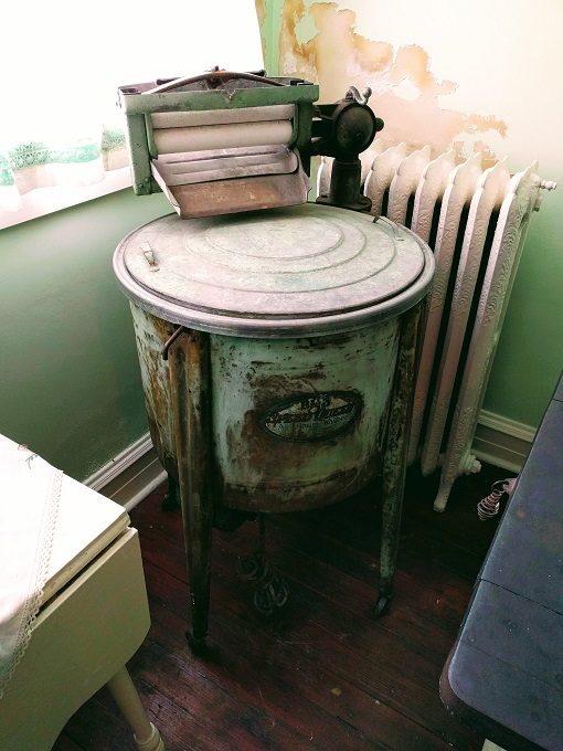 Franklin County Historic Jail Museum, Benton IL - Old washing machine