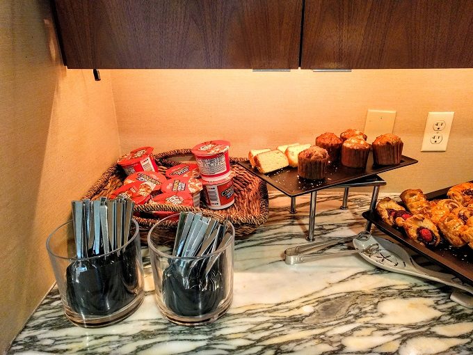 Grand Hyatt San Antonio TX Club Lounge breakfast - Cereal & muffins