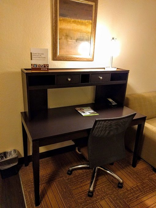 Staybridge Suites Odessa, Texas - Desk & office chair