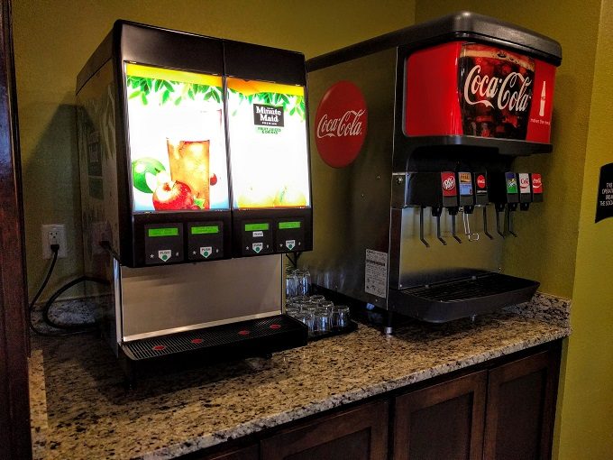 Staybridge Suites Odessa, Texas - Juice & soda machines