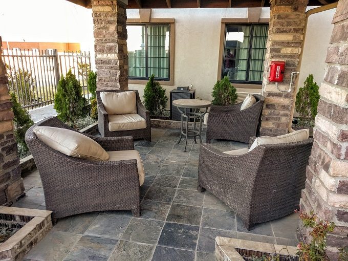 Staybridge Suites Odessa, Texas - Outdoor seating