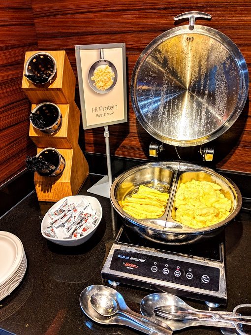 Fairfield Inn & Suites Hutchinson, Kansas breakfast - Cheesy omelets & scrambled eggs