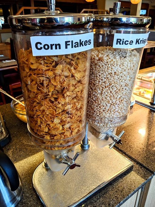 Comfort Inn Arundel, UK breakfast - Corn Flakes & Rice Krispies
