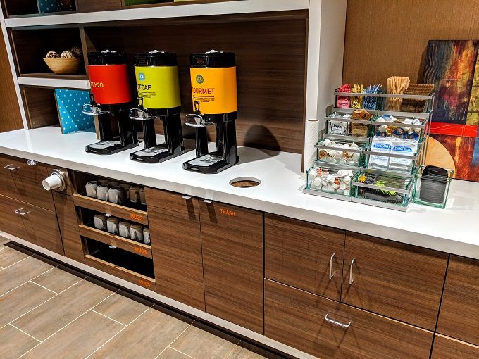 Home2 Suites Chantilly Dulles Airport - Coffee & tea station