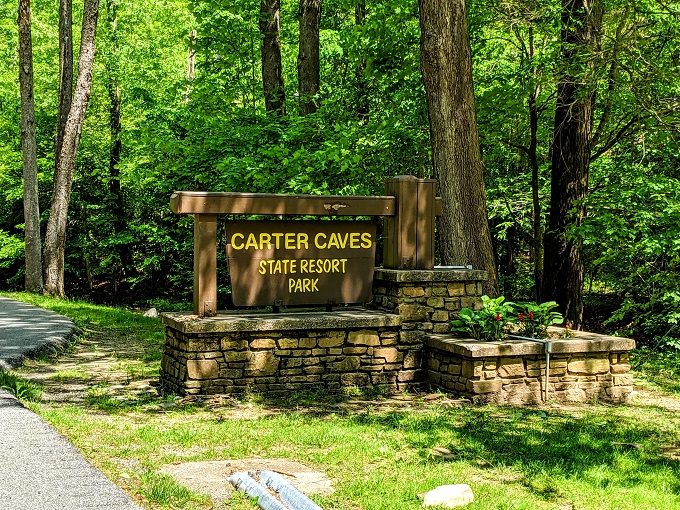Carter Caves State Resort Park sign