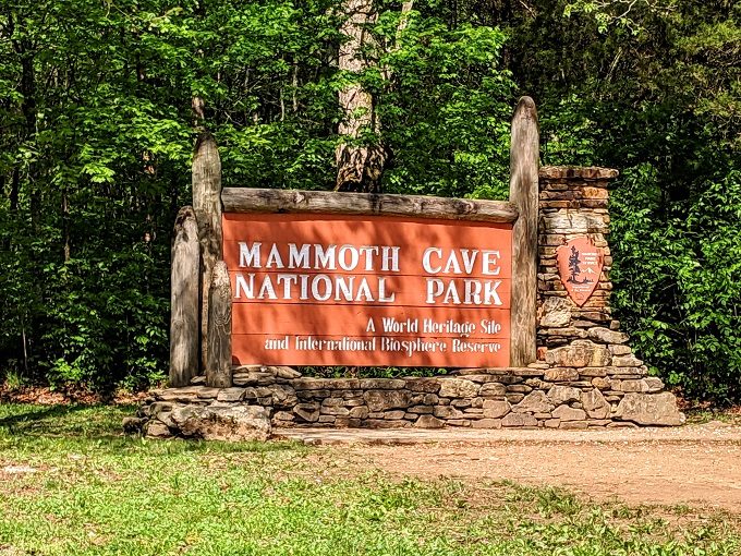 Mammoth Cave National Park sign