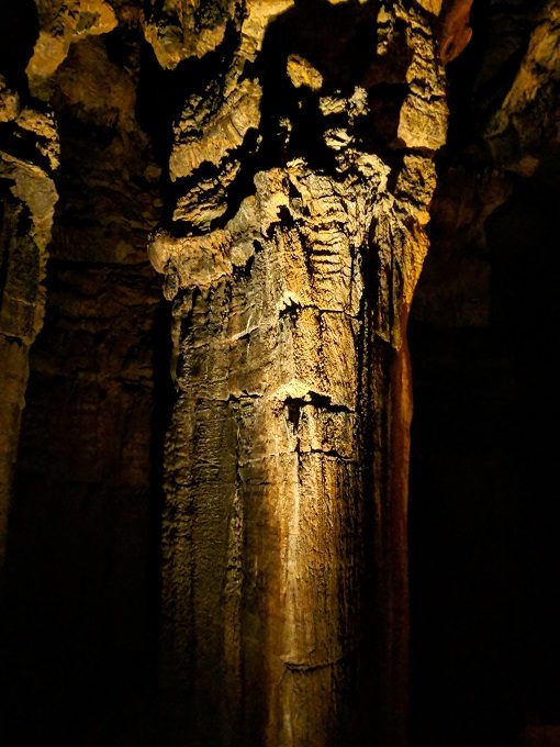 Rock formation in Mammoth Cave