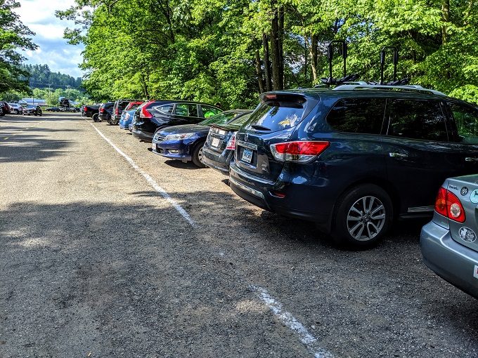 Farmington River Tubing parking lot