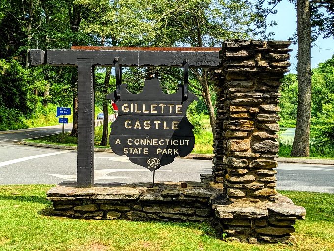 Gillette Castle State Park entrance