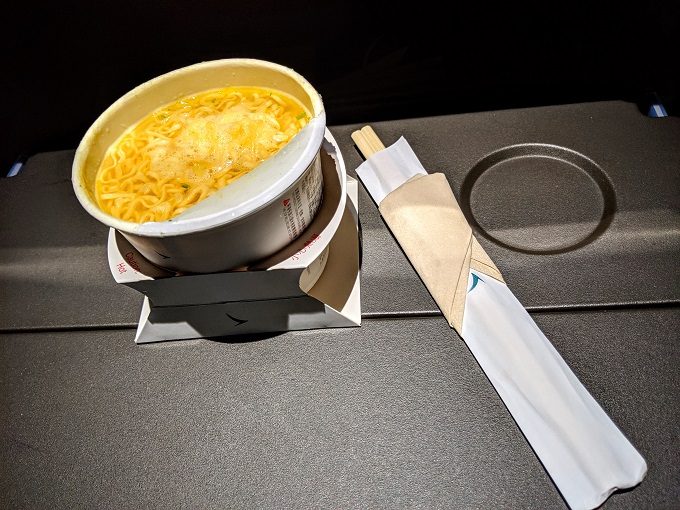Cathay Pacific CX869 Washington Dulles to Hong Kong - Cup noodles