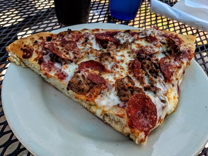 Bottoms Up Pizza Richmond VA - Meat Masters pizza